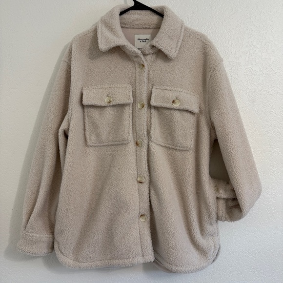 LG A&F Cream Teddy Sherpa Shacket Button Up Collared Jacket Lined - Picture 2 of 7